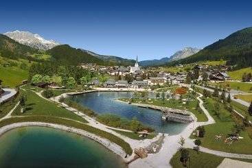 هتل Wohlfühlresort Und Feriengut Martinerhof