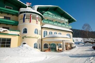 هتل Wohlfühlresort Und Feriengut Martinerhof