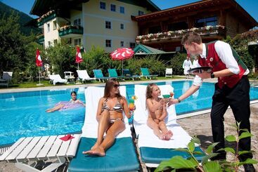 هتل Wohlfühlresort Und Feriengut Martinerhof