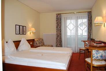 هتل Wohlfühlresort Und Feriengut Martinerhof