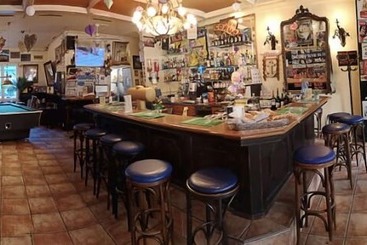 酒店 Zak Neuhausen
