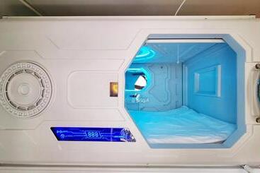 هاستل Capsula