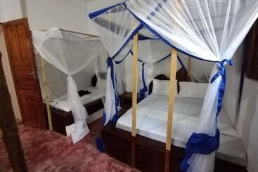 تختخواب و صبحانه Pamoja Beach Stays Hotel In Jambiani