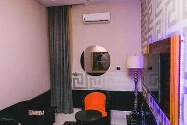 Bon Hotel Asaba