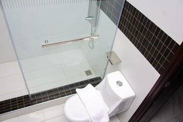 Dhome Royal Boutique Hotel Asaba