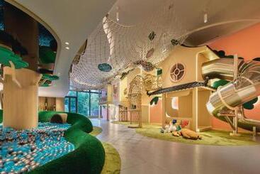 Four Seasons Hotel Suzhou