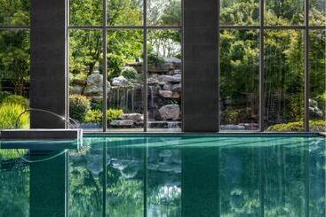 Four Seasons Hotel Suzhou