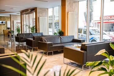 Halley Otel