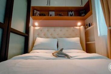 ホテル Crissome Suite Azure North San Fernando Pampanga