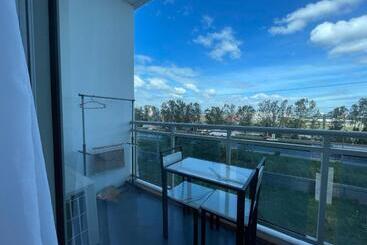 ホテル Crissome Suite Azure North San Fernando Pampanga
