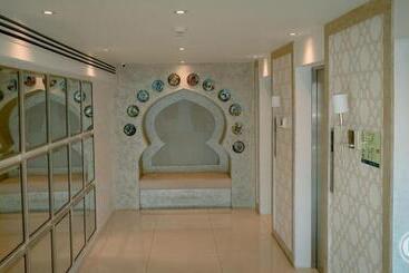 ホテル Crissome Suite Azure North San Fernando Pampanga