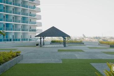 ホテル Crissome Suite Azure North San Fernando Pampanga