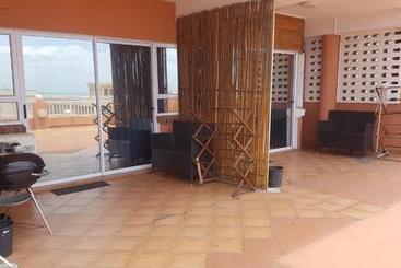هتل Golden Dawn Chalets