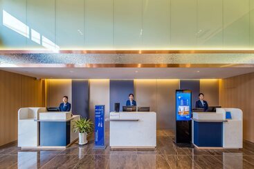 هتل Holiday Inn Express Lanzhou Zhengning Road By Ihg
