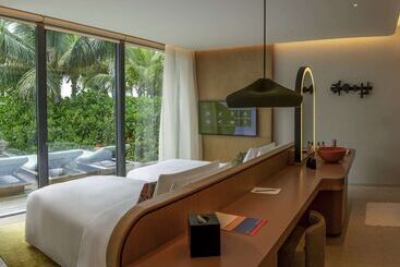 هتل So/ Maldives