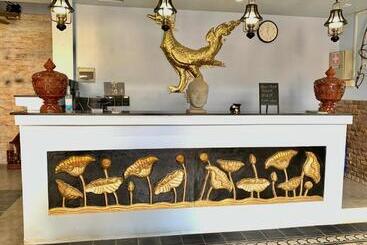 هتل The Five Senses Boutique