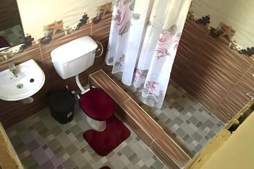 Lord S Hands Guest House Hotel