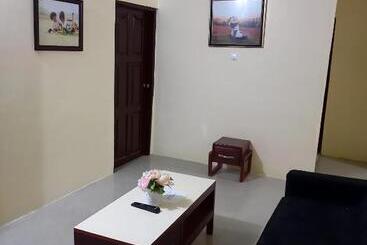 Lord S Hands Guest House Hotel