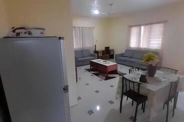 Lord S Hands Guest House Hotel
