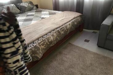 Lord S Hands Guest House Hotel