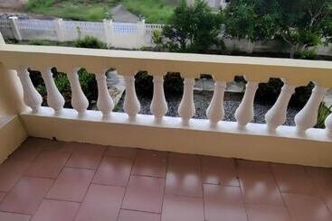 Lord S Hands Guest House Hotel