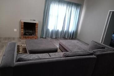 پانسیون Family House