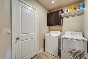 Pet Friendly Lubbock Home   10 Mi To Downtown