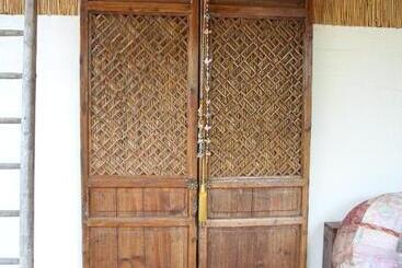 تختخواب و صبحانه De Tuinkamer