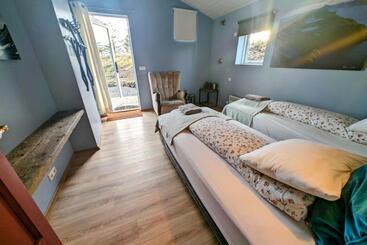 تختخواب و صبحانه Hótel Hrífunes By Ourhotels