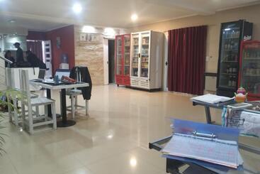 Hostel Bauti En Ezeiza