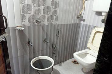 ホテル Central Inn, Mumbai