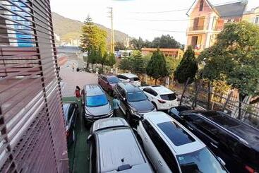 هتل Nhà Khách Sở Giáo Dục