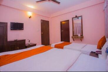 هتل Stay Pokhara Pvt. Ltd