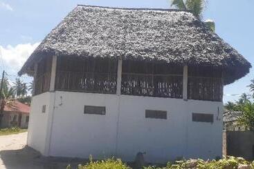 پانسیون Gecko House