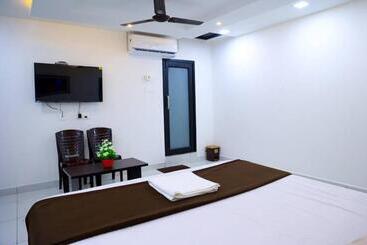 پانسیون Paradise Golden Residency