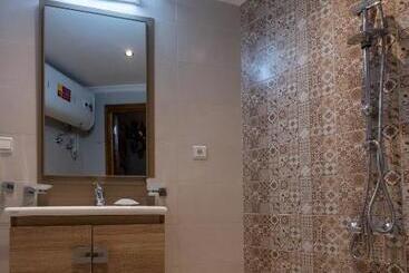 Riad Bin Souaki