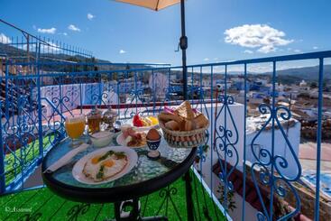 Riad Bin Souaki