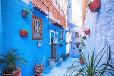 Riad Bin Souaki