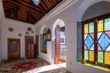 Riad Bin Souaki