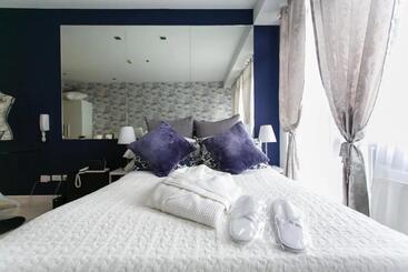 Bayhomes Gramercy Seviced Residences
