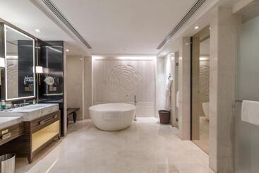 The Grand Mansion Hotel,nanjing