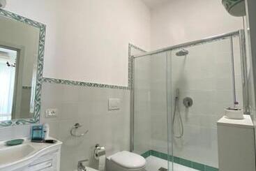 تختخواب و صبحانه Al Corso Charming Rooms