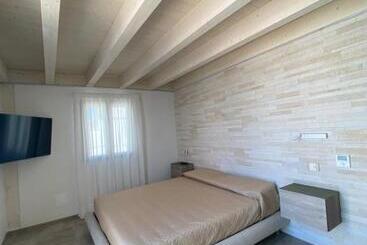 تختخواب و صبحانه Al Corso Charming Rooms