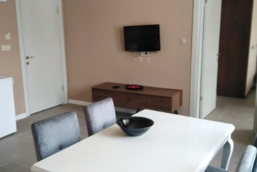 تختخواب و صبحانه Kumru Suitesseda Pansi̇yon