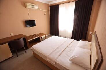 تختخواب و صبحانه Kumru Suitesseda Pansi̇yon
