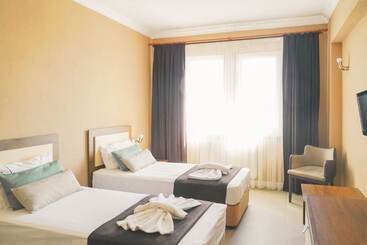 تختخواب و صبحانه Kumru Suitesseda Pansi̇yon