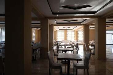 تختخواب و صبحانه Kumru Suitesseda Pansi̇yon