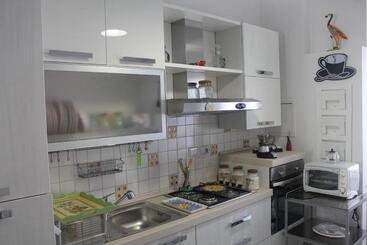 تختخواب و صبحانه La Casa Di Nina