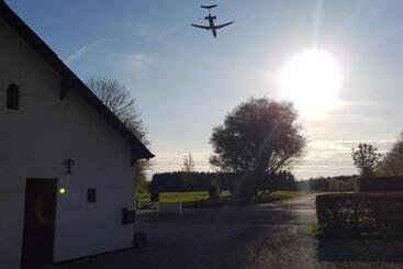تختخواب و صبحانه Stay Billund