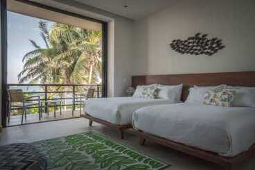 Aparthotel Eeb Ti Kaan Tulum   Luxury Condos